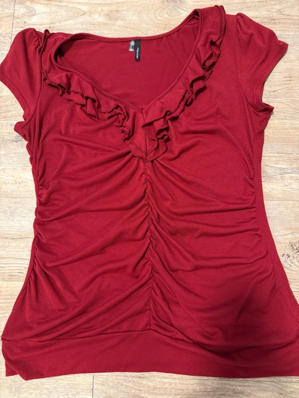 Maurices Deep Red Ruffled V-Neck Ruched Short Sleeve Top - Picture 3 of 9